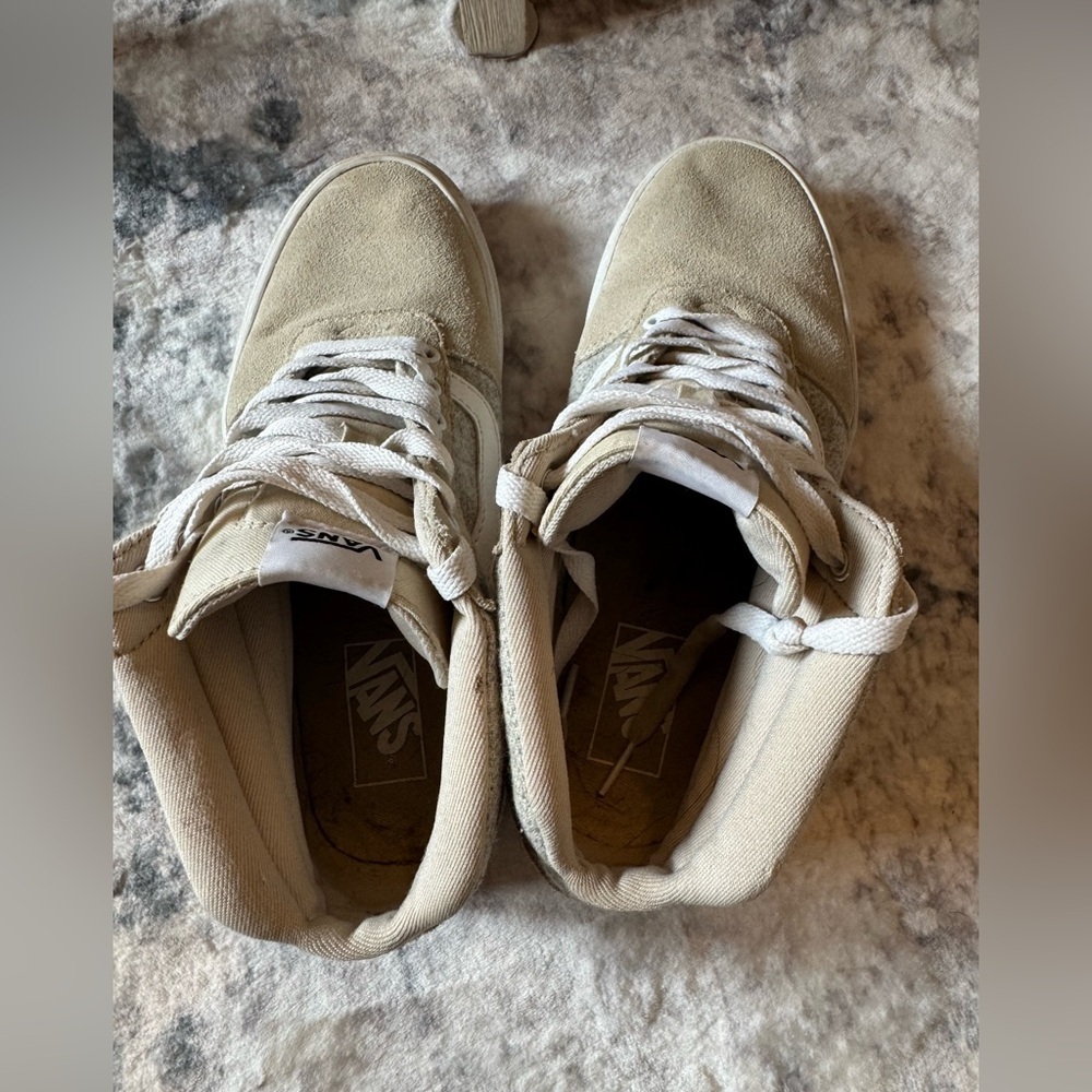 Vans Women’s Ward Grey Suede High Top Shoe - Picture 4 of 8